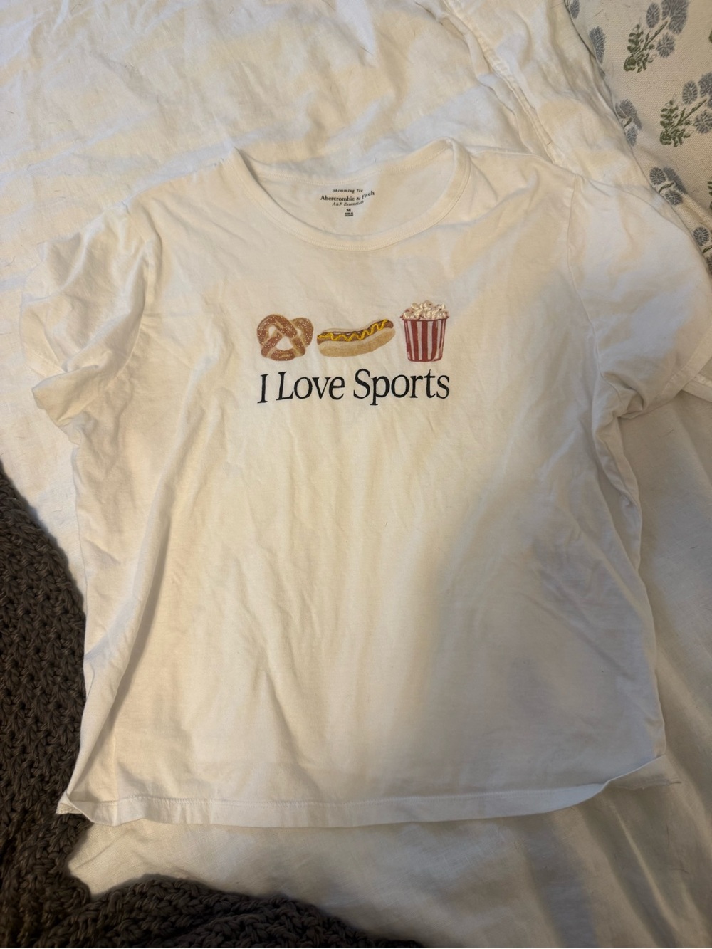 Abercrombie I love sports tee